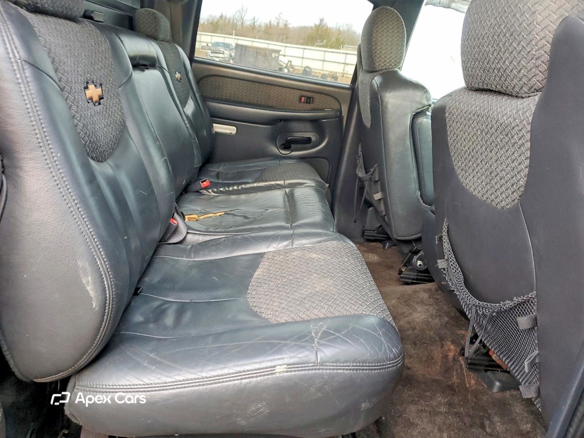 Chevrolet Avalanche 2002