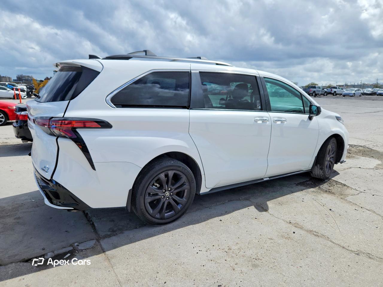 Toyota Sienna 2024