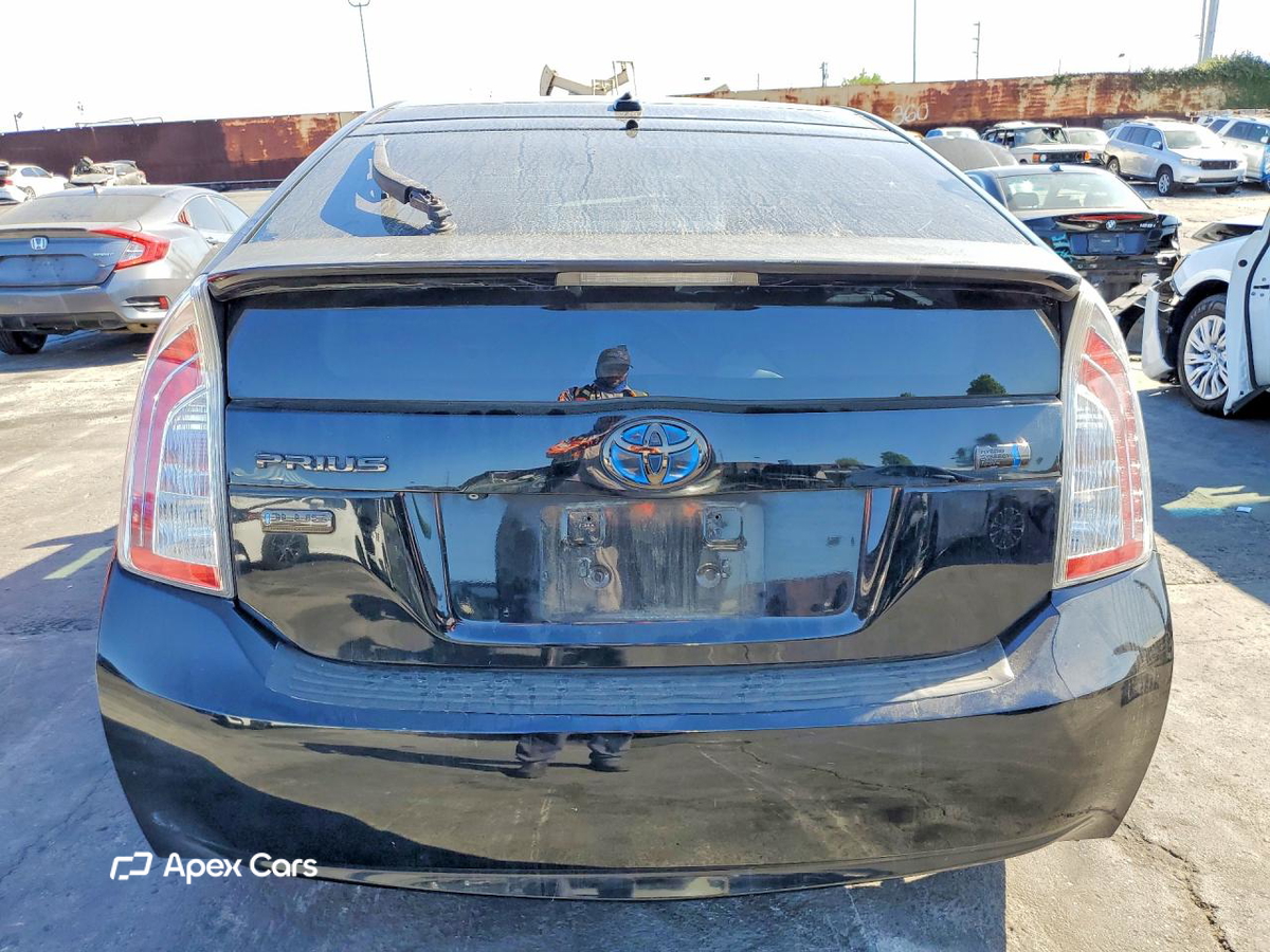 Toyota Prius 2012