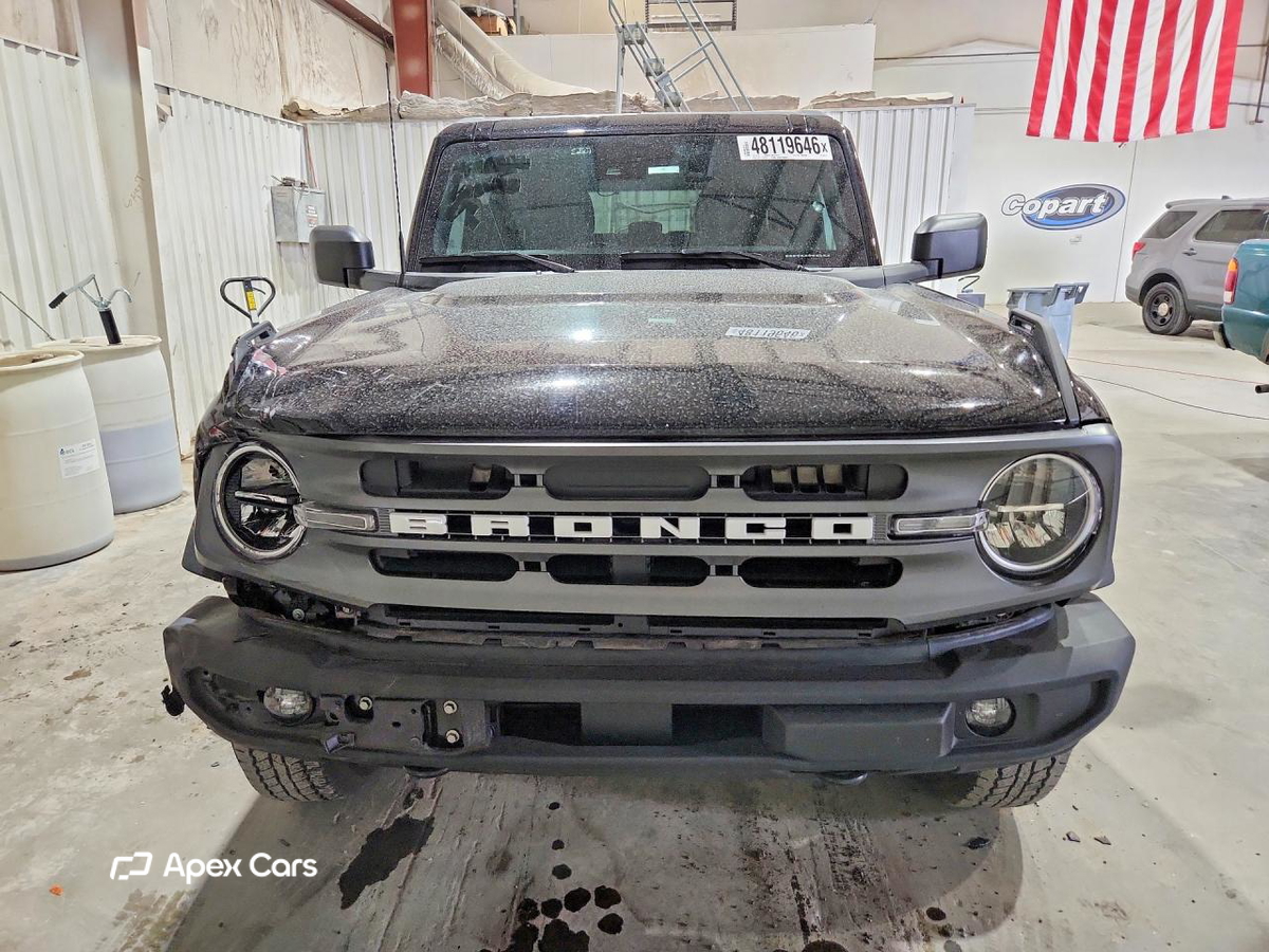 Ford Bronco 2024