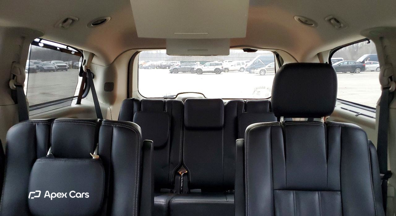 Chrysler Voyager 2016