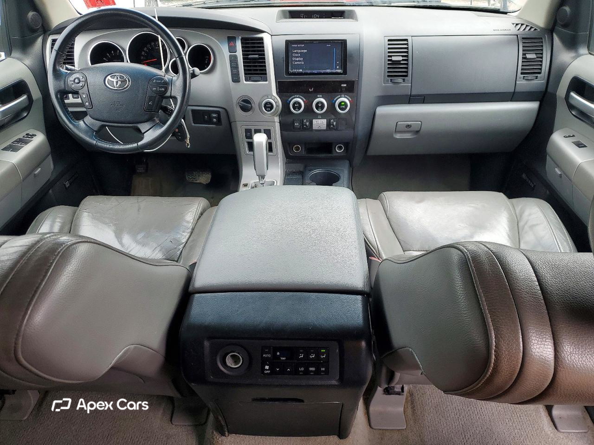 Toyota Sequoia 2008