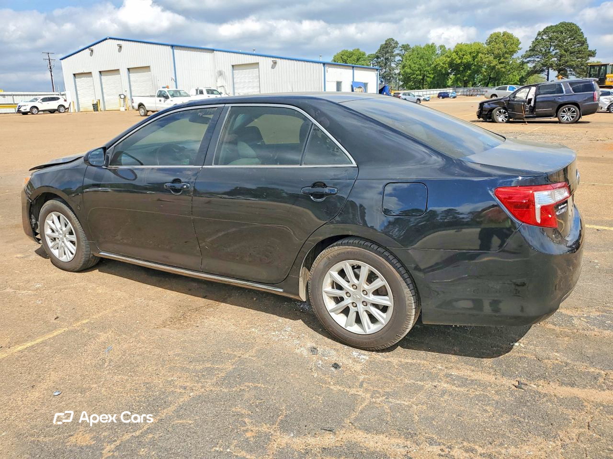 Toyota Camry 2012