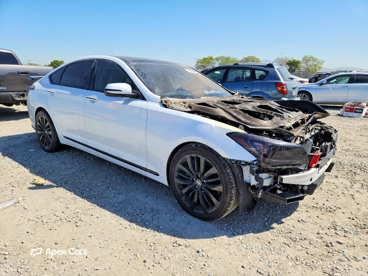 Hyundai Genesis 2015