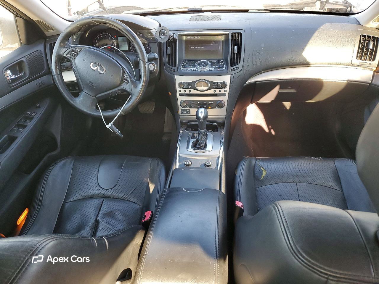 Infiniti G 2010