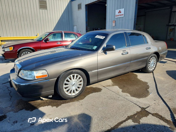 2003 Lincoln Town Car - Zdjęcie 1 z 5