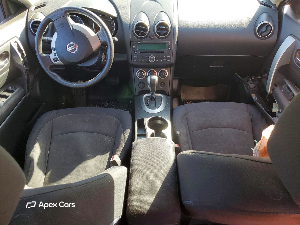 Nissan Rogue 2010