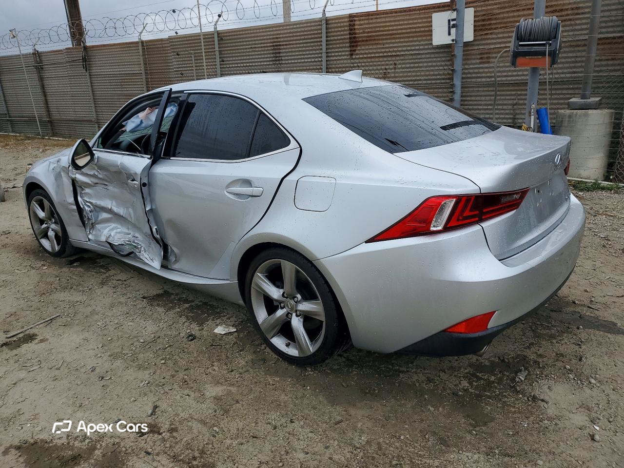 Lexus IS 2016