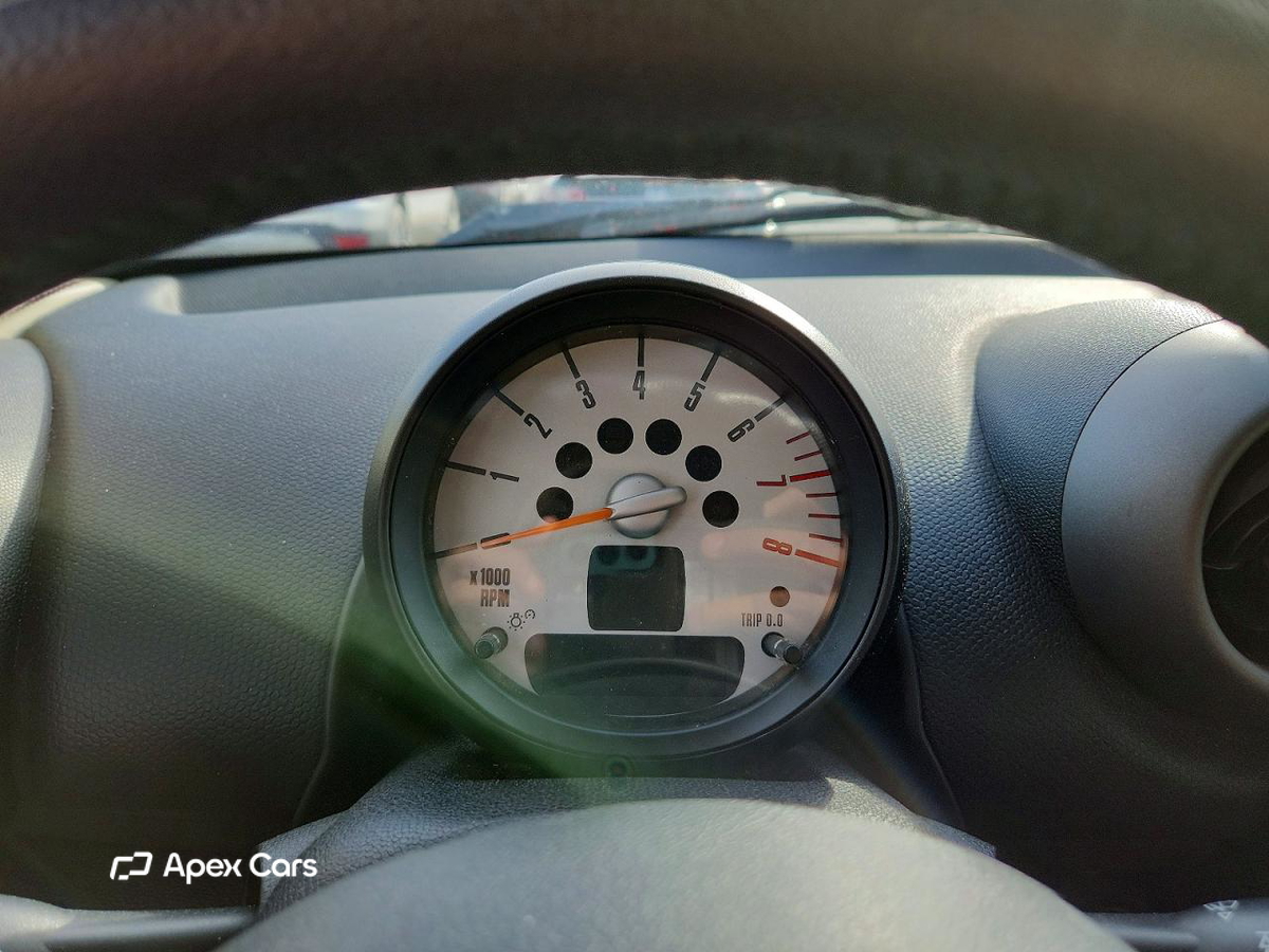 MINI Cooper 2012