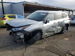Toyota Highlander 2020