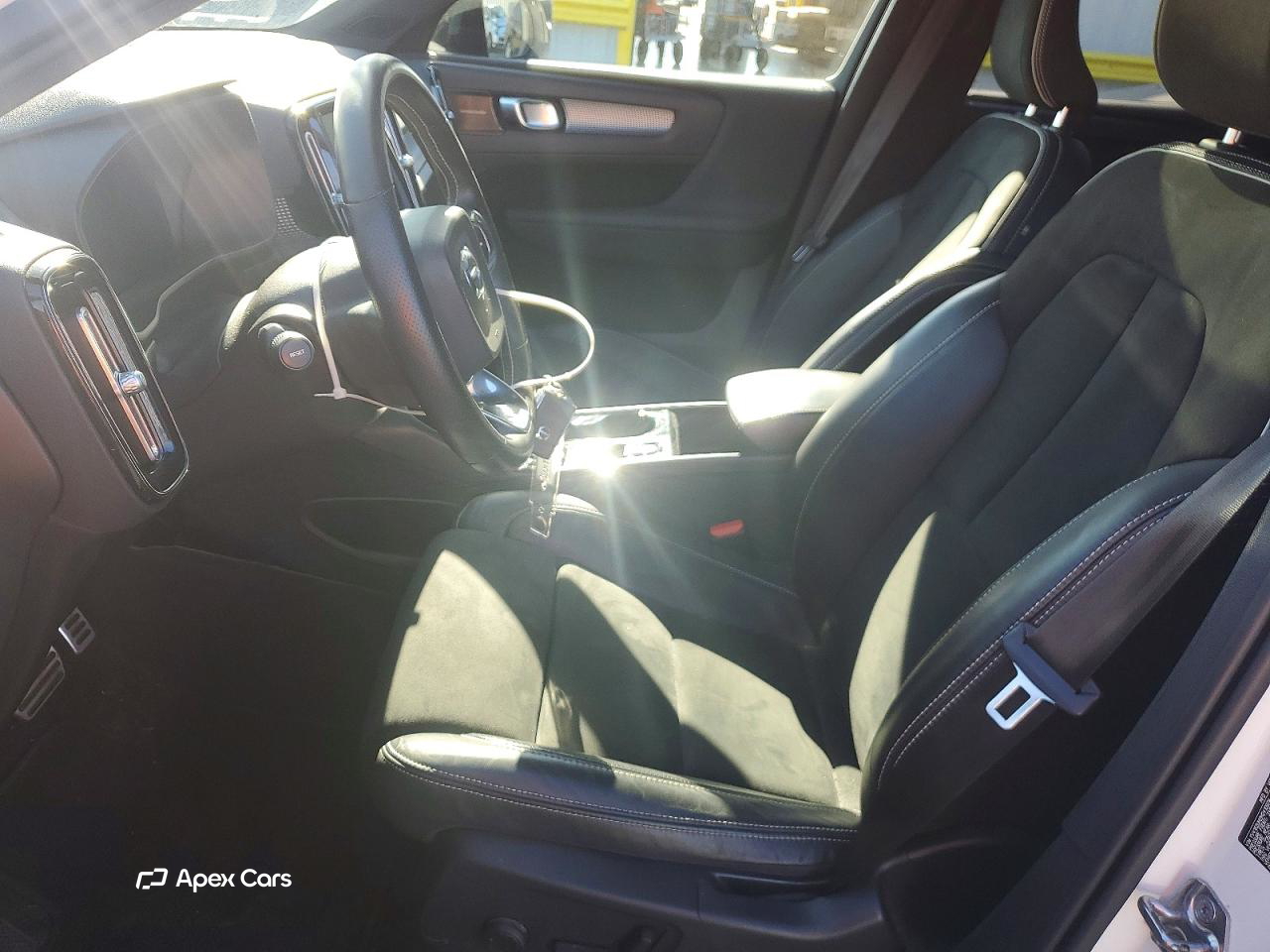 Volvo XC40 2021
