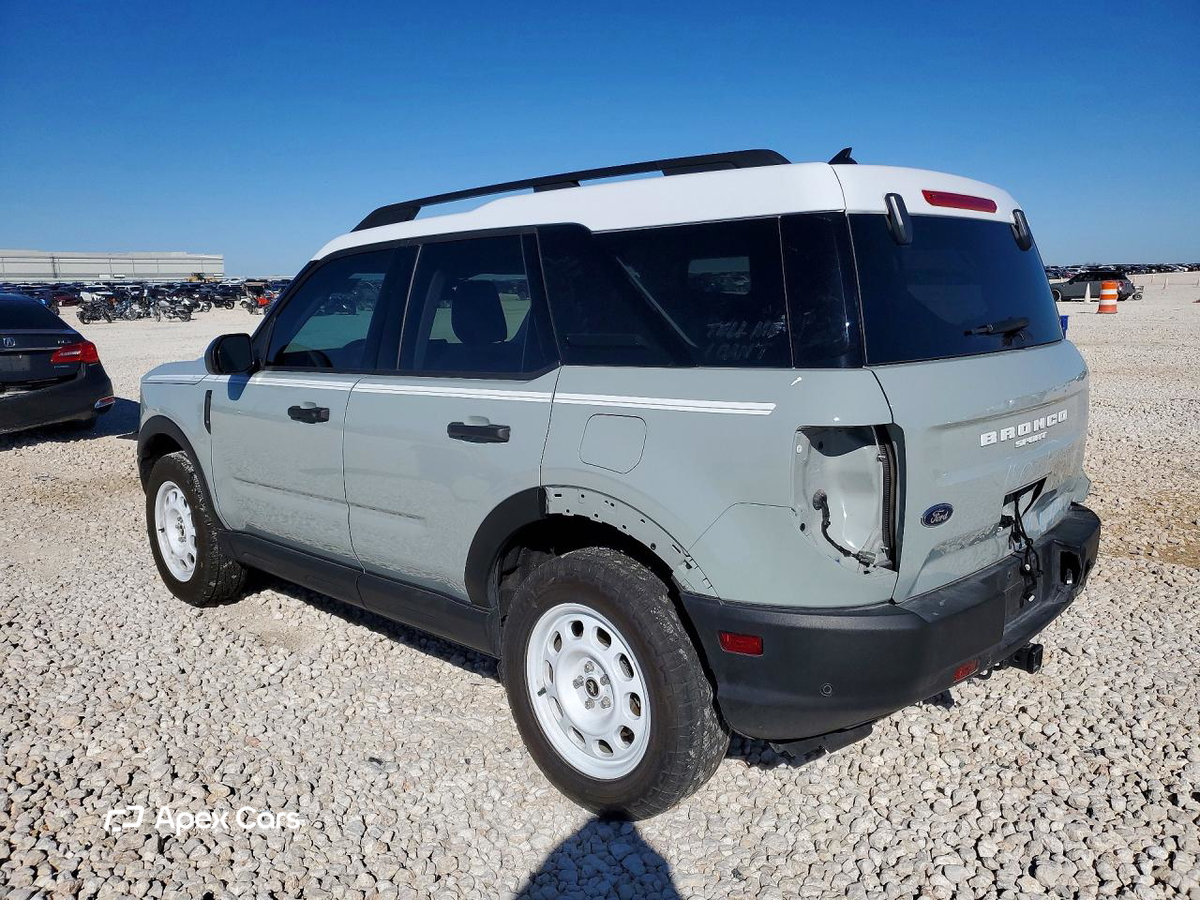 Ford Bronco 2024
