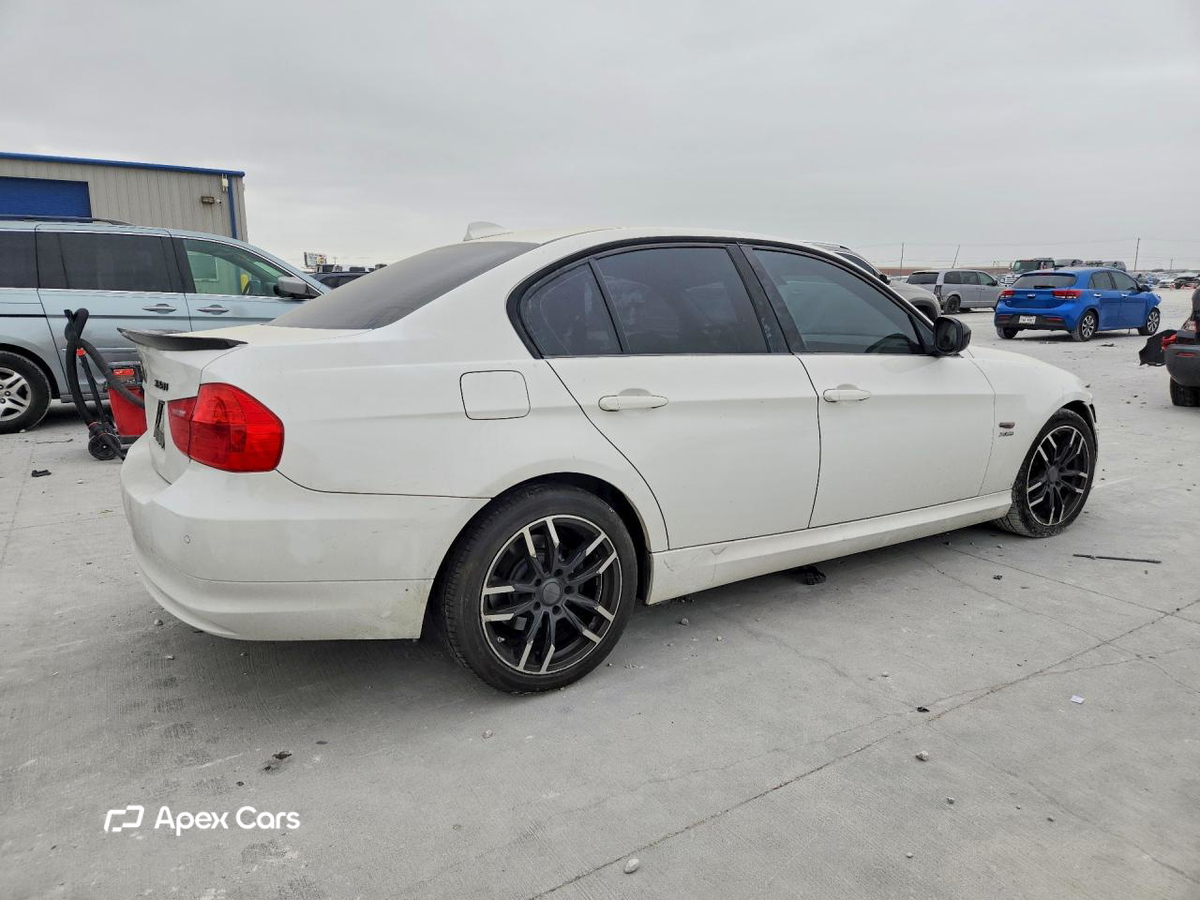 BMW Series 3 2011