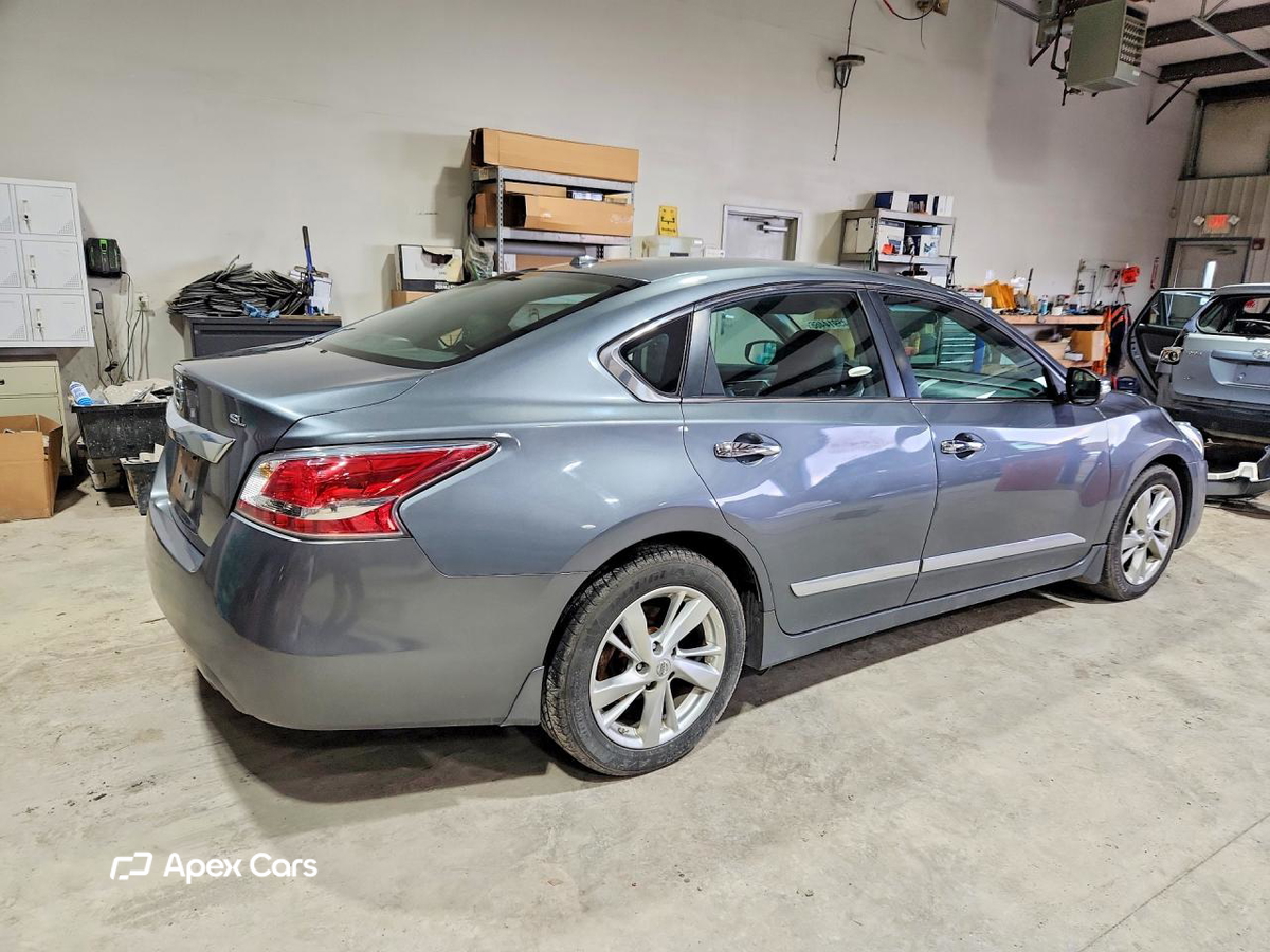 Nissan Altima 2015