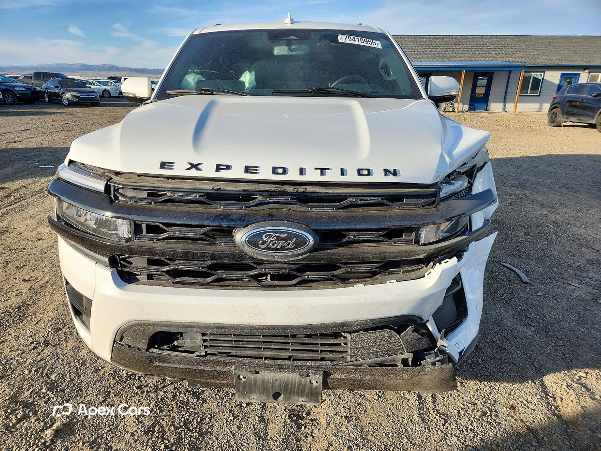 Ford Expedition 2023