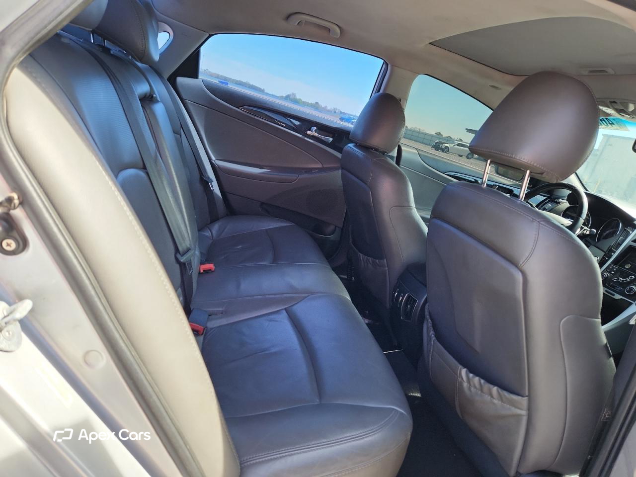 Hyundai Sonata 2011