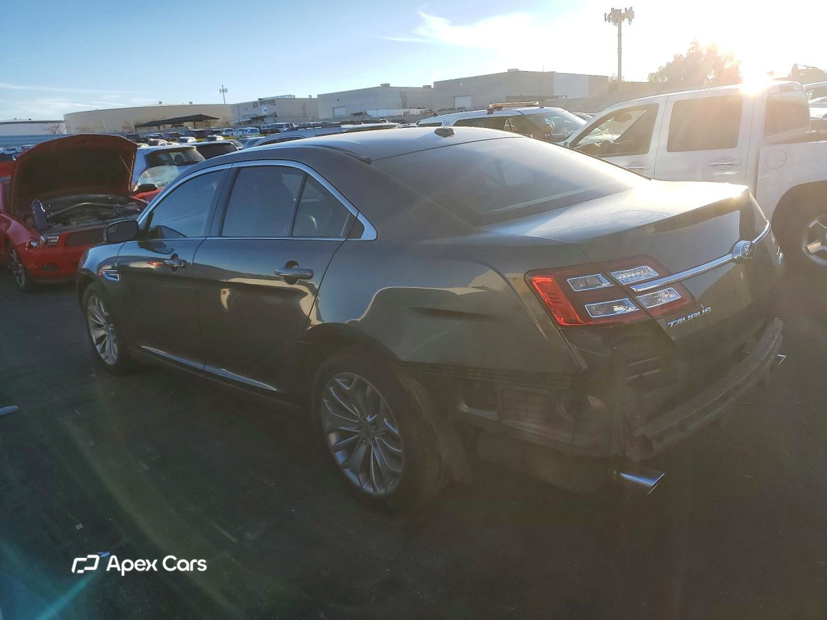 Ford Taurus 2015
