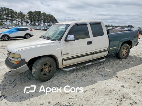 Chevrolet Silverado 2000 - Image 1 of 12
