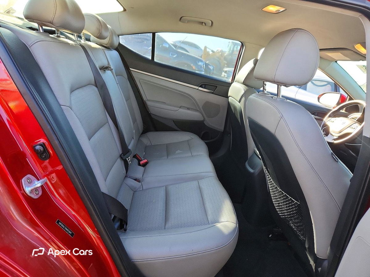 Hyundai Elantra 2017