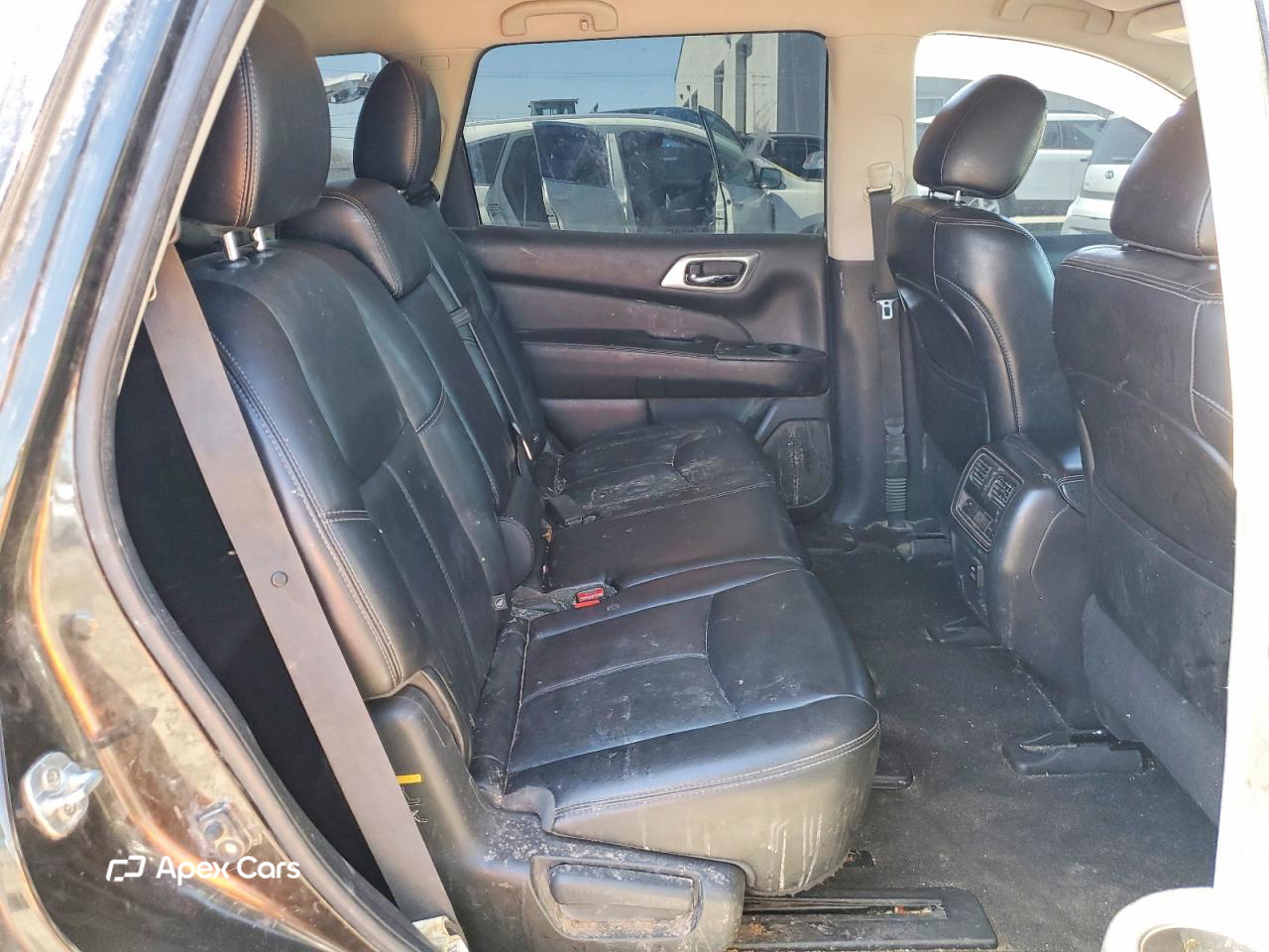 Nissan Pathfinder 2015