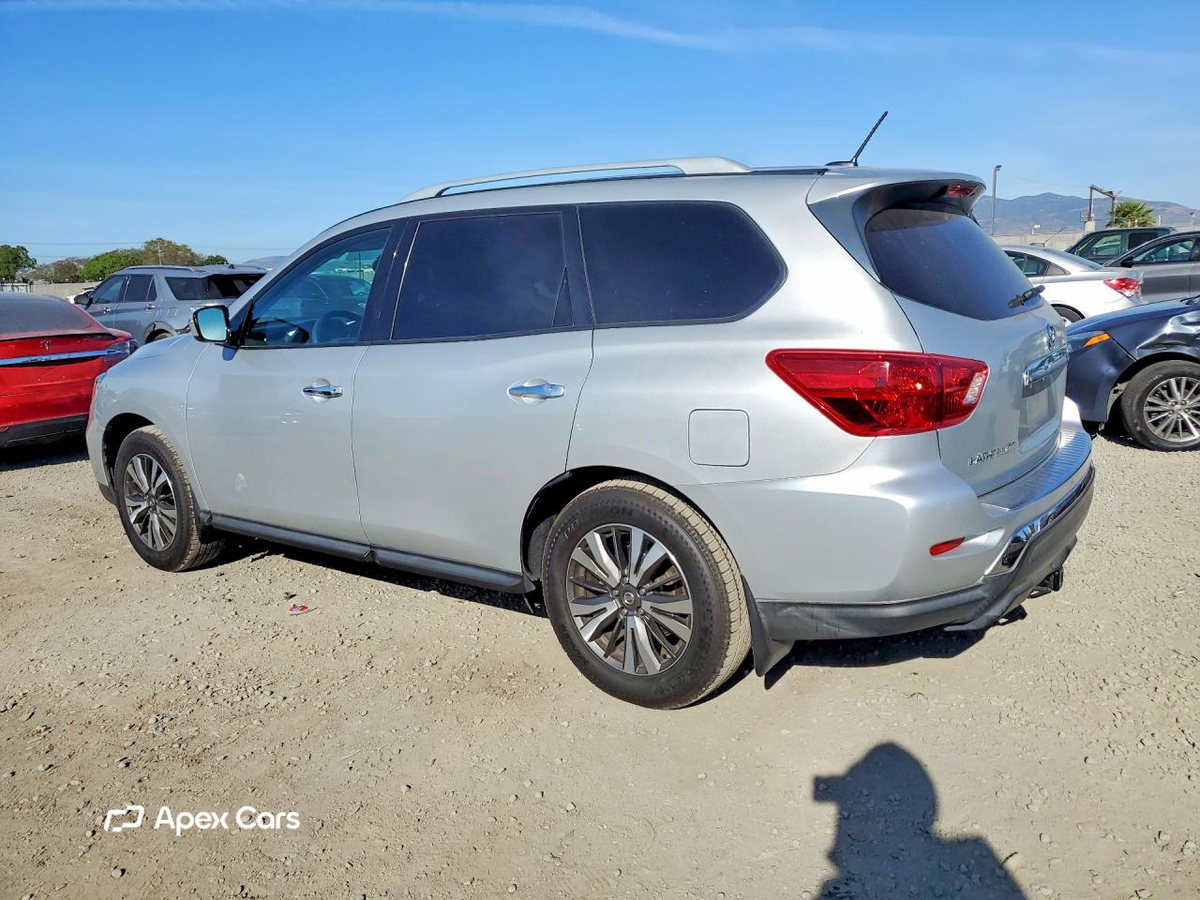 Nissan Pathfinder 2017