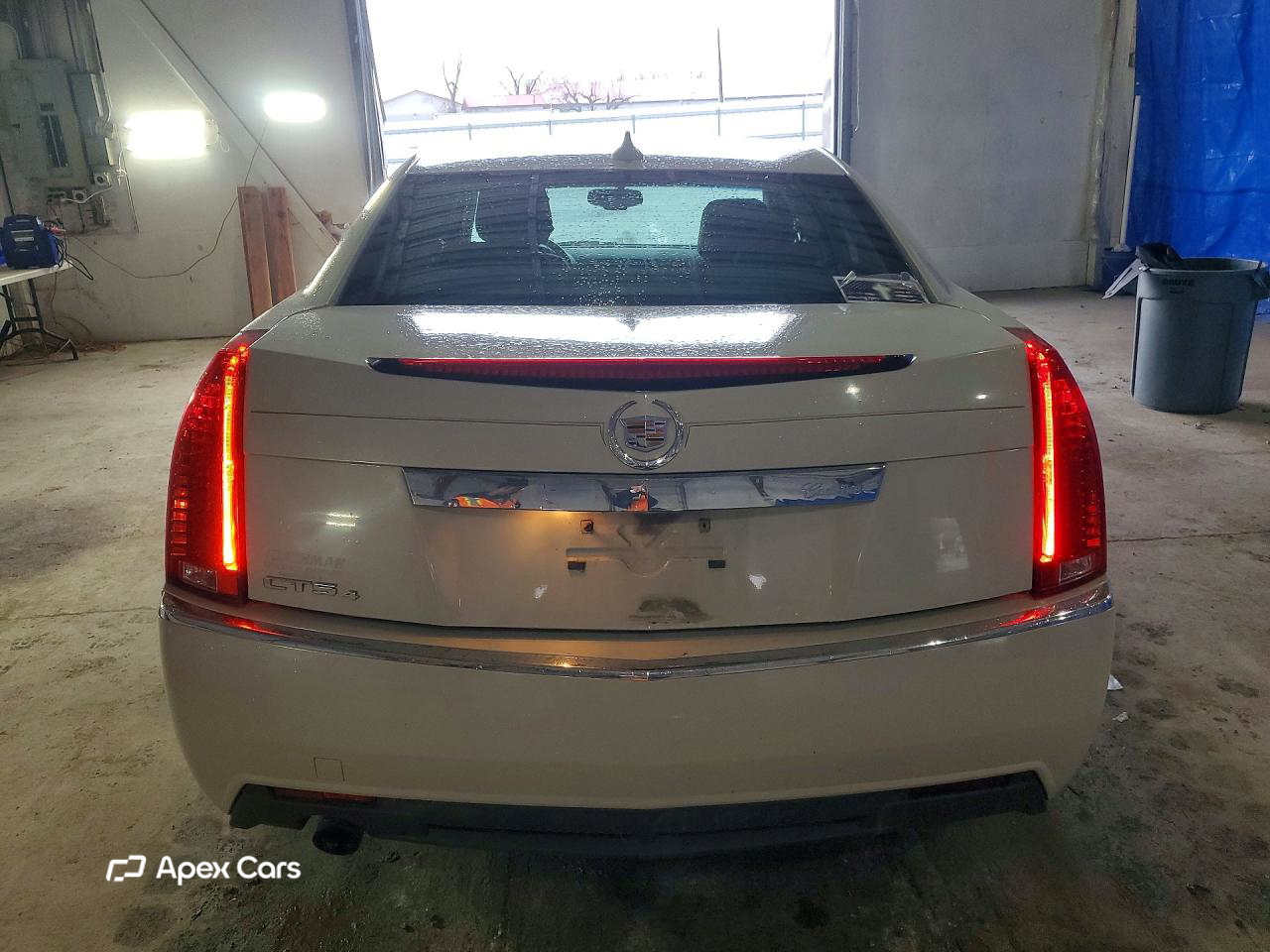 Cadillac CTS 2011