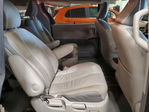 Toyota Sienna 2011