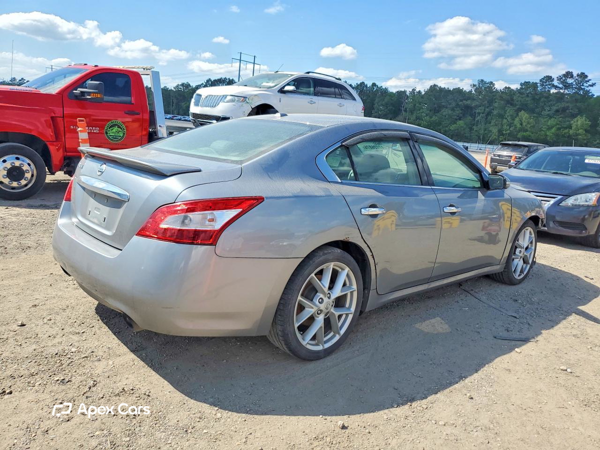 Nissan Maxima 2009