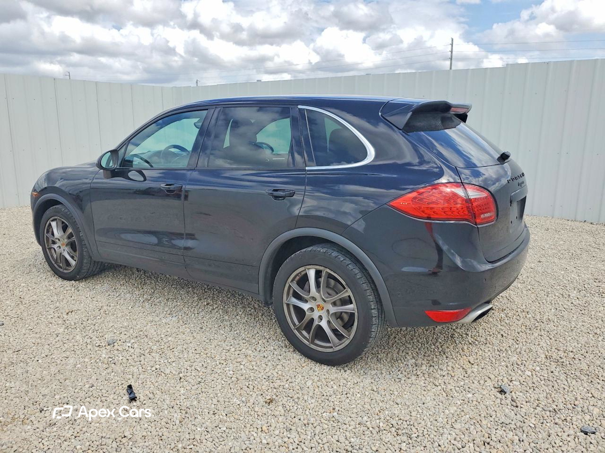Porsche Cayenne 2011