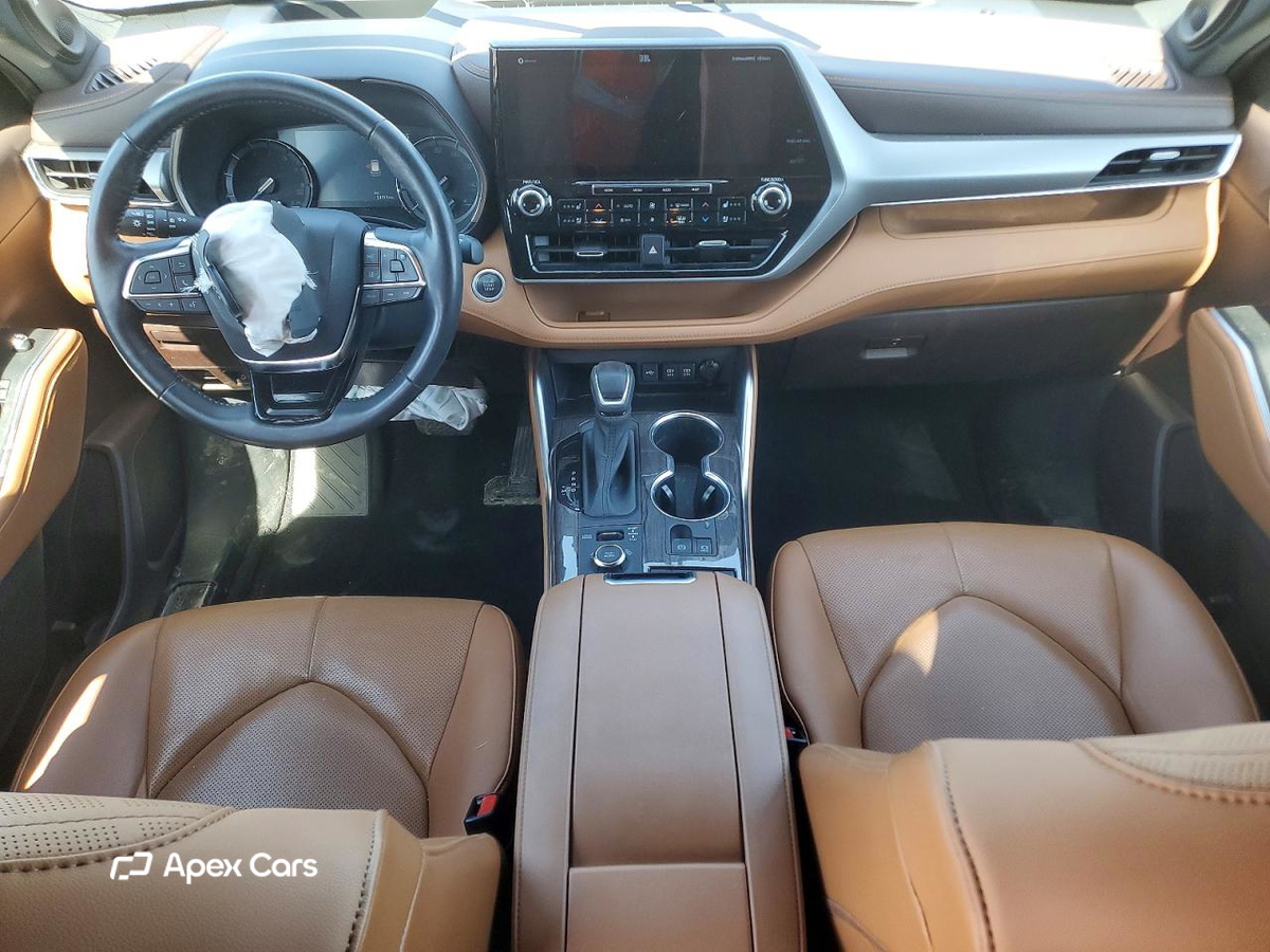Toyota Highlander 2020