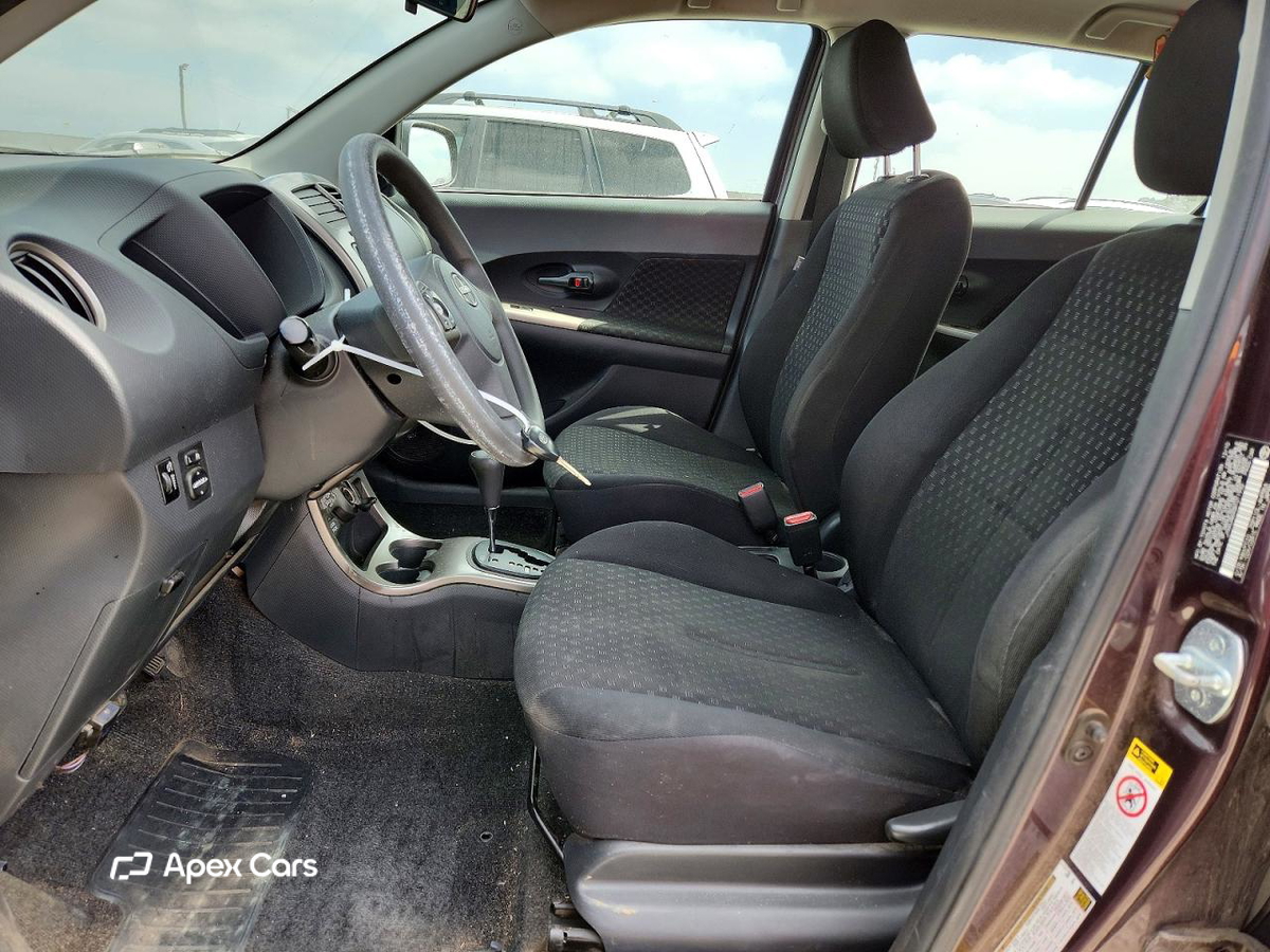 Scion xD 2011