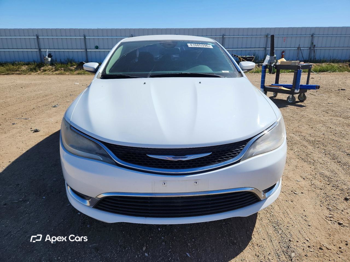 Chrysler 200 2015