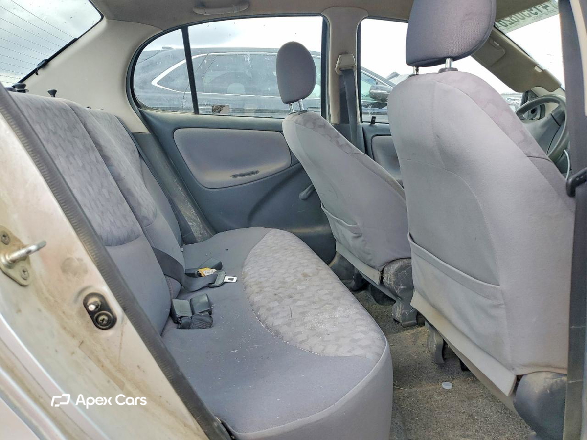 Toyota Echo 2001