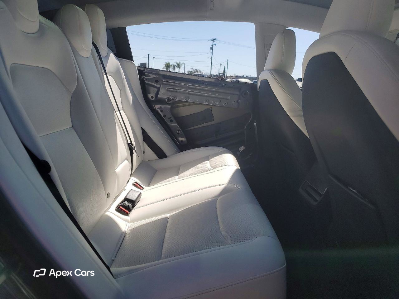Tesla Model 3 2025