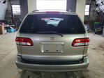 Toyota Sienna 2002