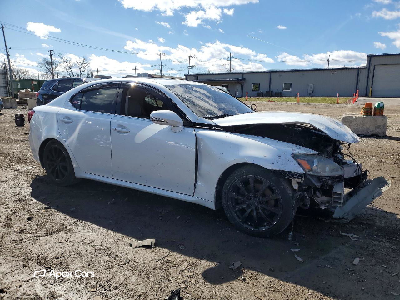 Lexus IS 2011