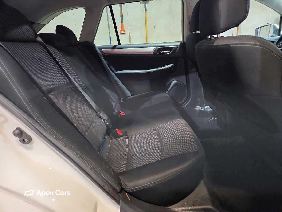 Subaru Outback 2015