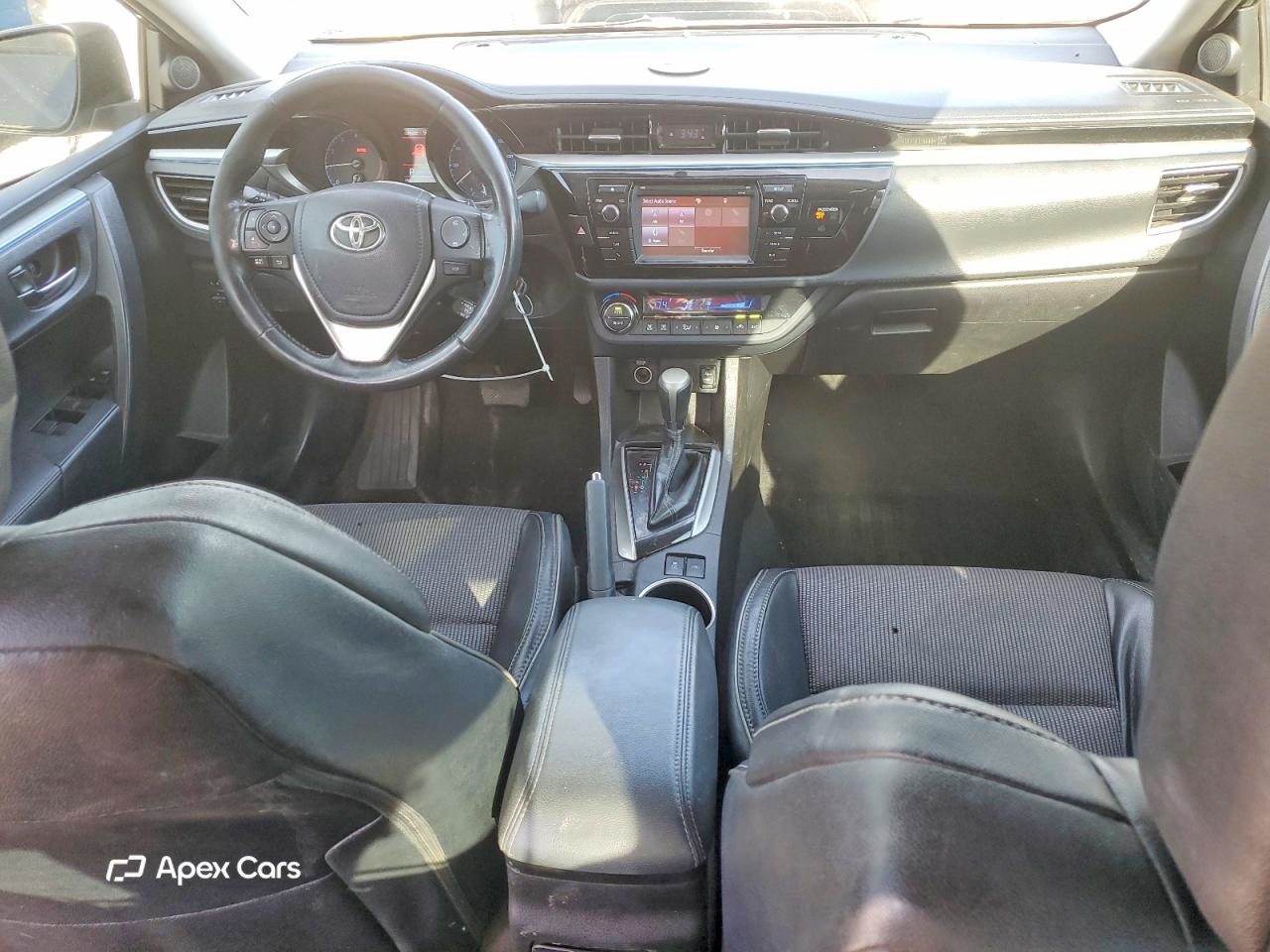 Toyota Corolla 2015