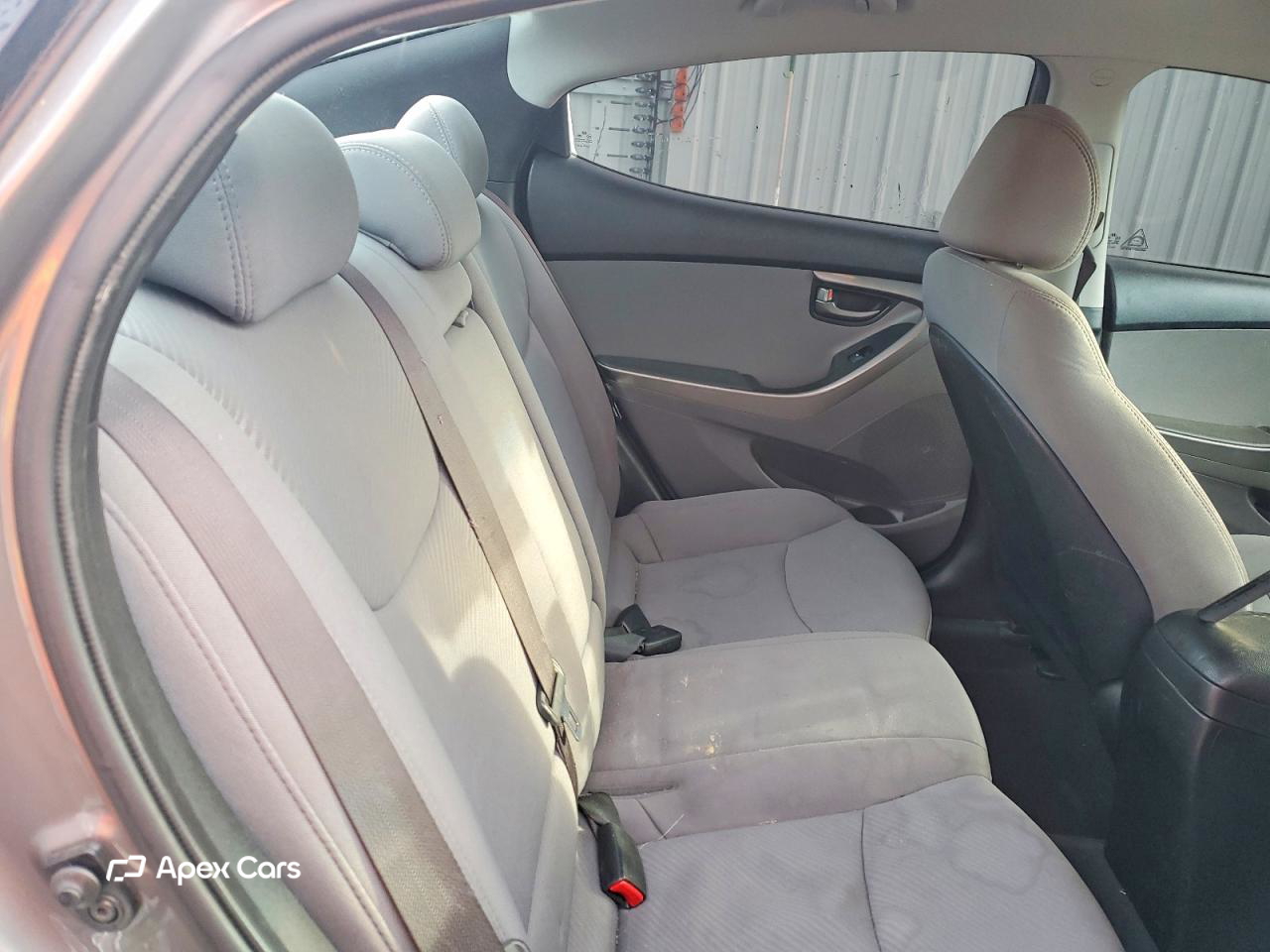 Hyundai Elantra 2013