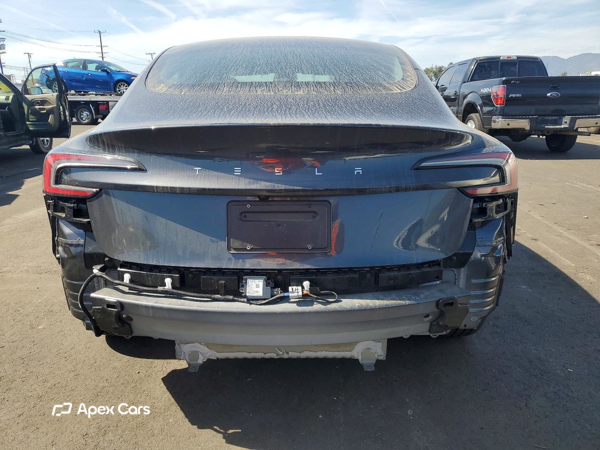 Tesla Model 3 2025