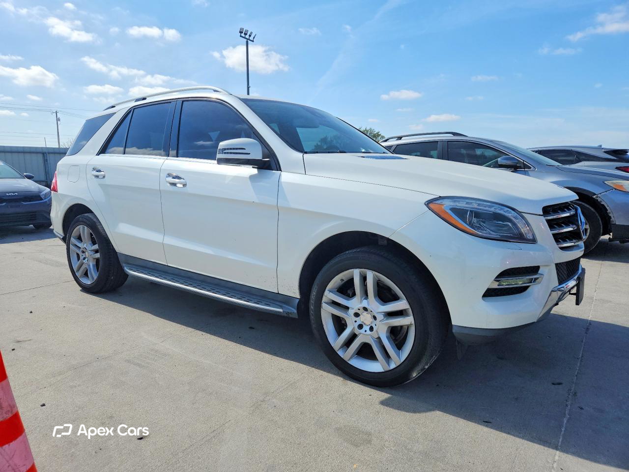 Mercedes-Benz  2013