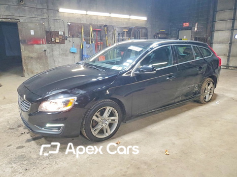 Volvo V60 2015 - Image 1 of 13