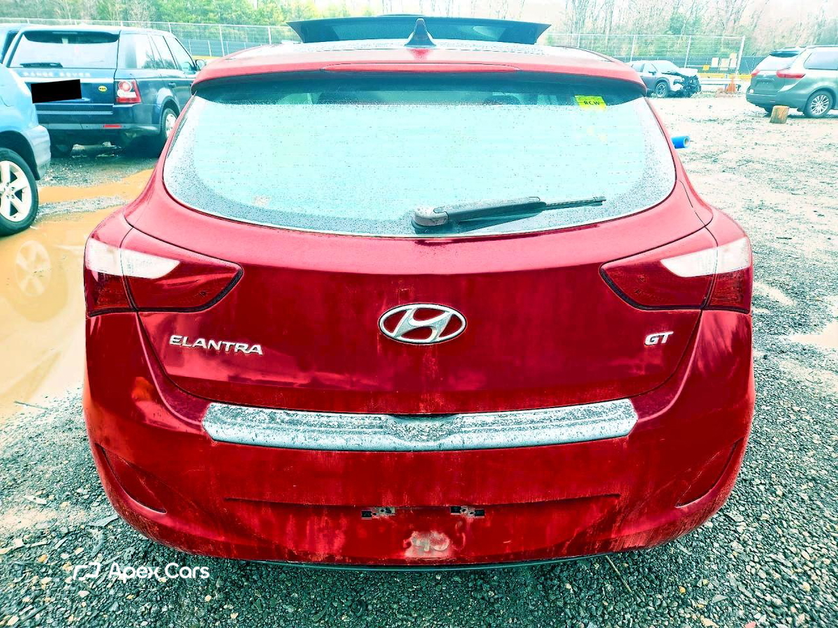 Hyundai Elantra 2013