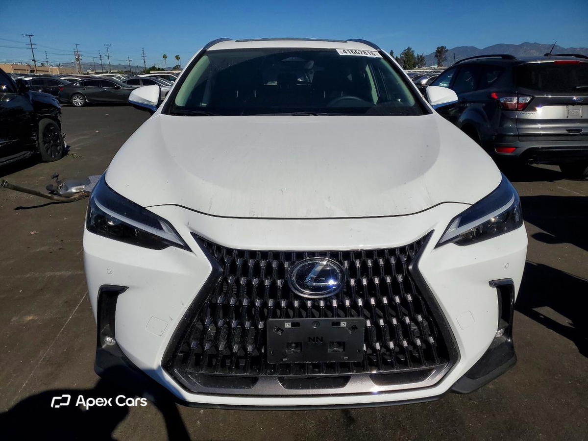Lexus NX 2026