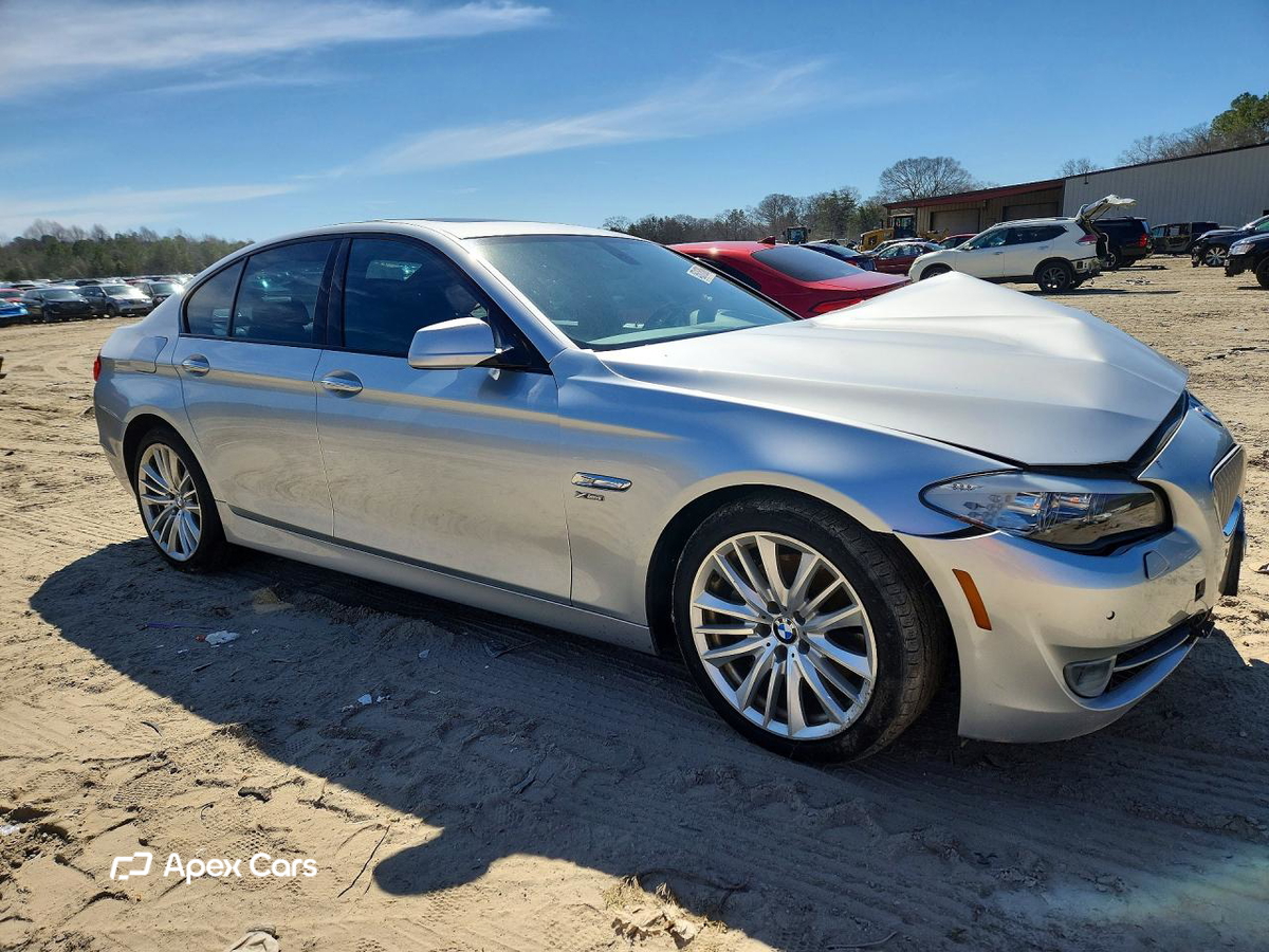 BMW Series 5 2012