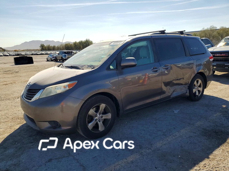 Toyota Sienna 2012 - Image 1 of 13