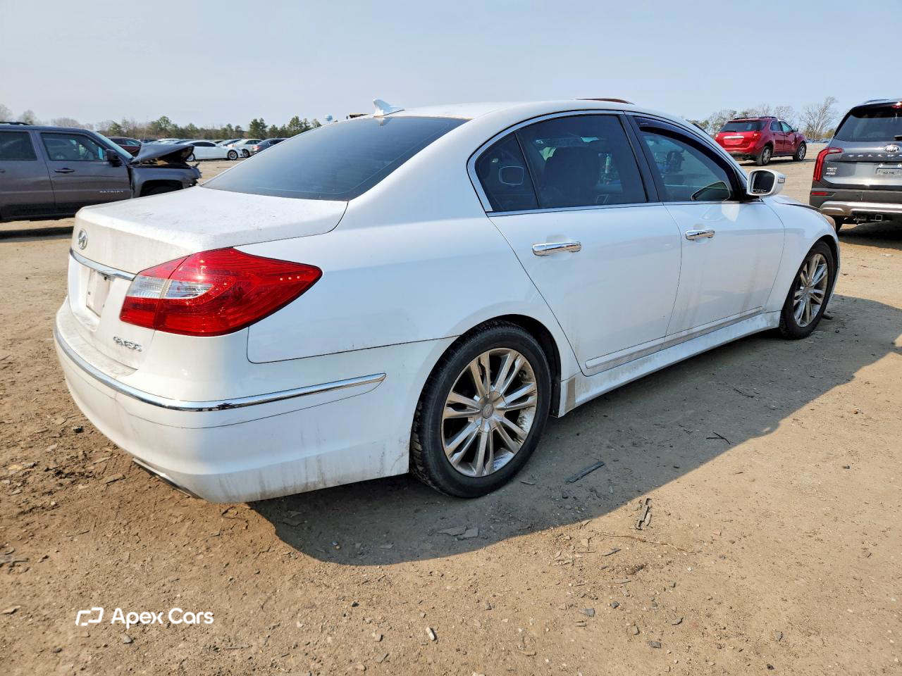Hyundai Genesis 2013