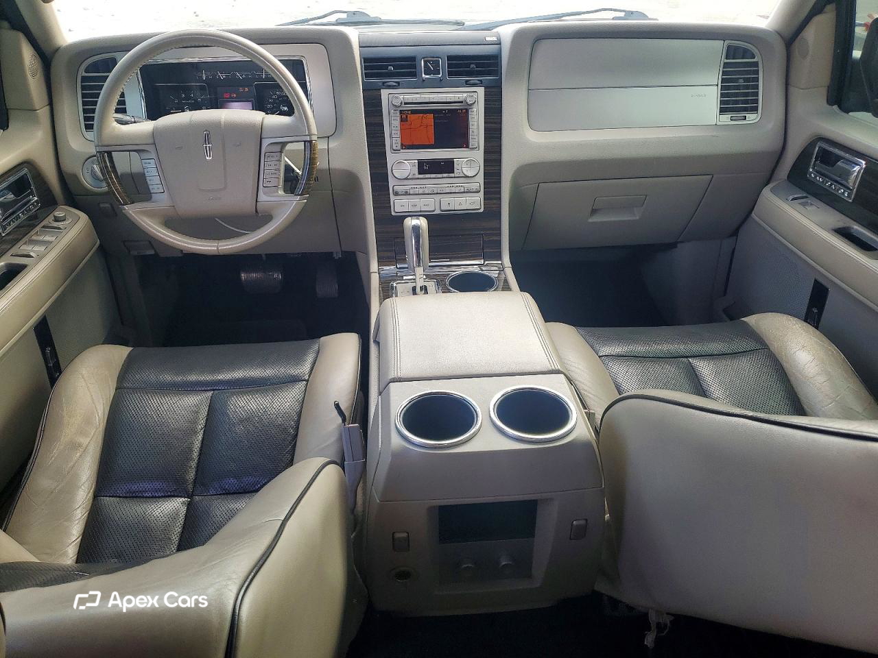 Lincoln Navigator 2010