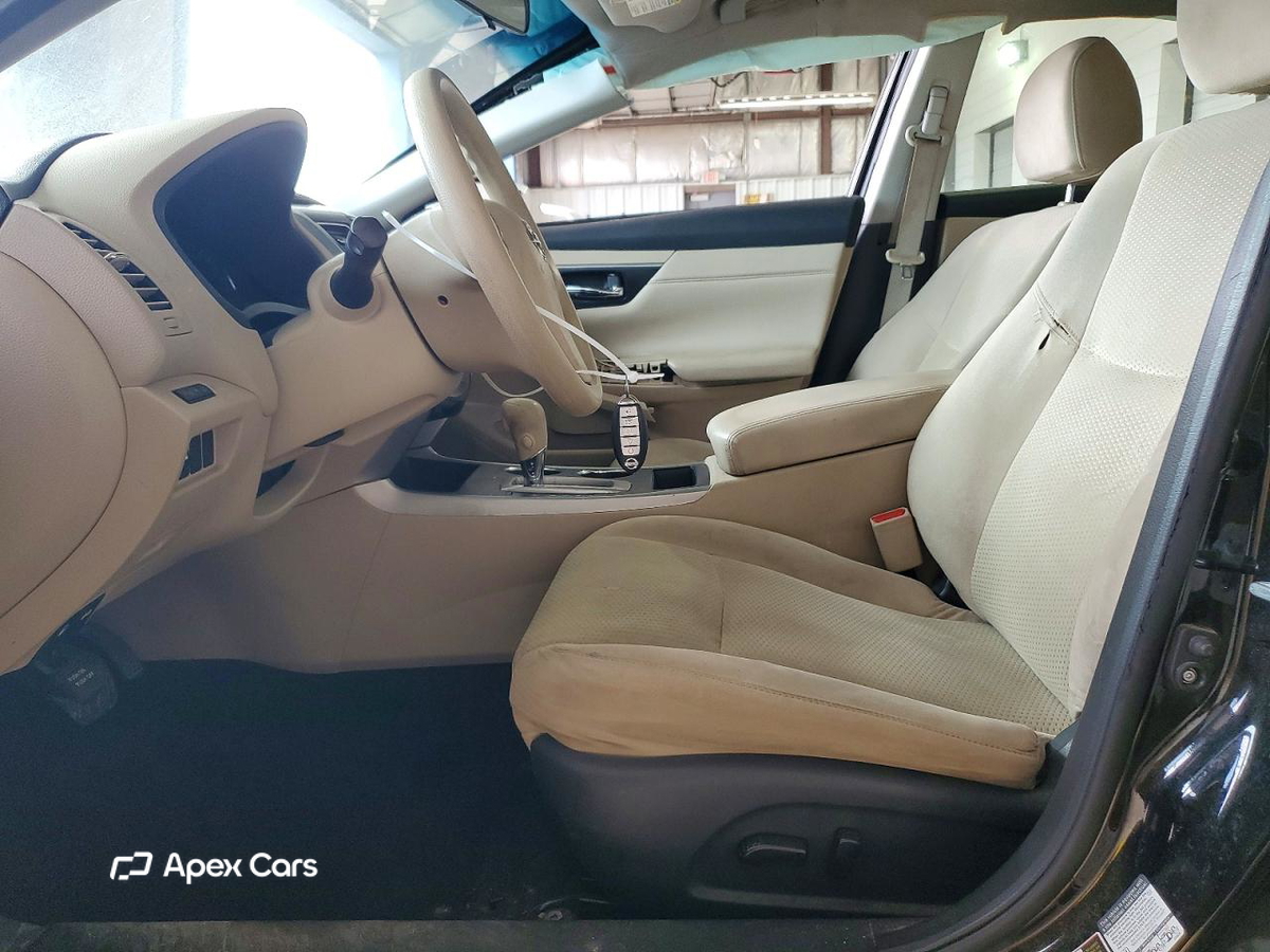 Nissan Altima 2015