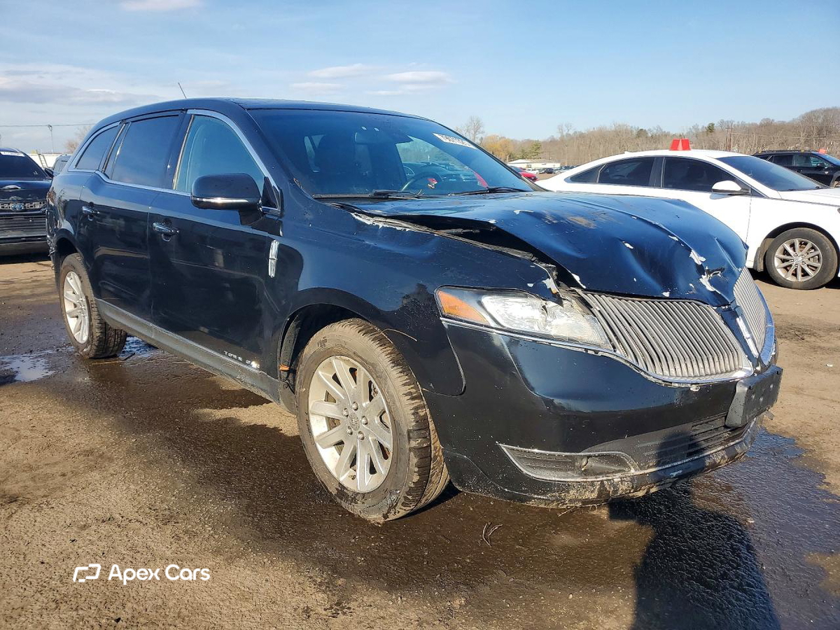 Lincoln MKT 2018